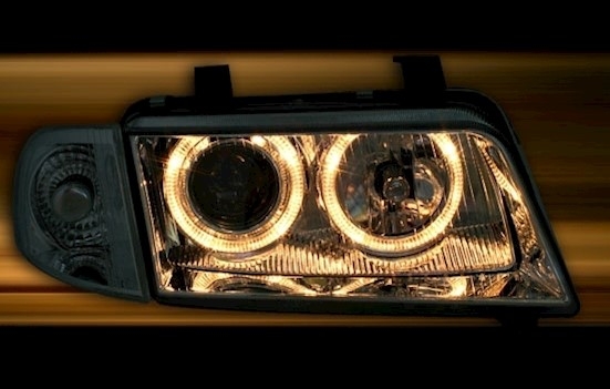 Angel Eyes Scheinwerfer für Audi A4 B5 in Chrom