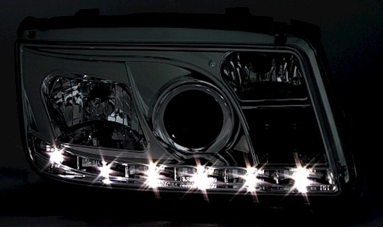 Scheinwerfer mit LED für VW Bora in Chrom