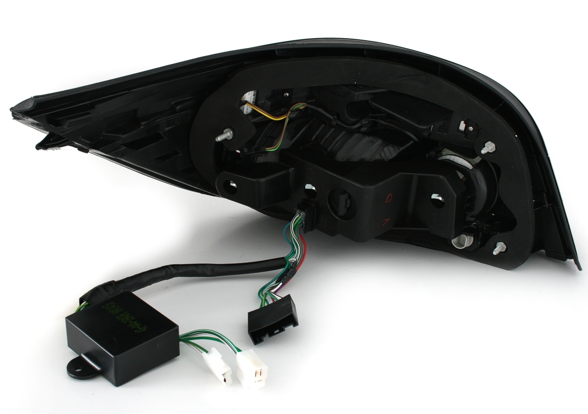 LED Rückleuchten Set für 5er BMW E60 in Rot-Weiß