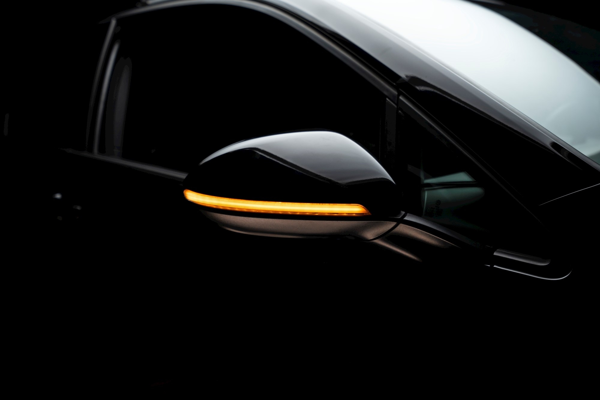 Osram dynamische LED Spiegelblinker in Schwarz