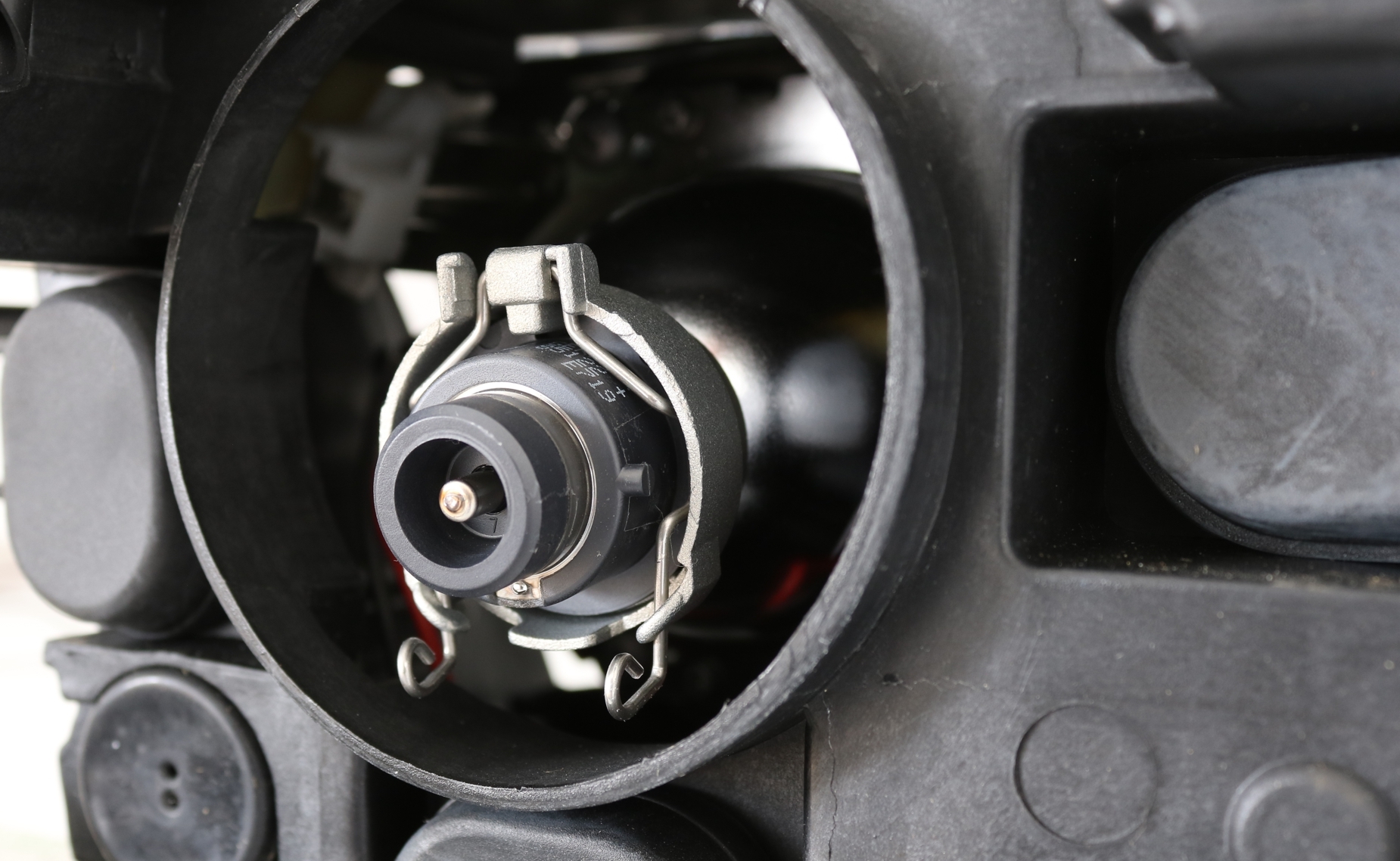Angel Eyes Scheinwerfer für 3er BMW E46 in Schwarz