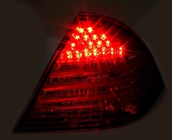 LED Rückleuchten für Mercedes W203 in Rot-Weiß