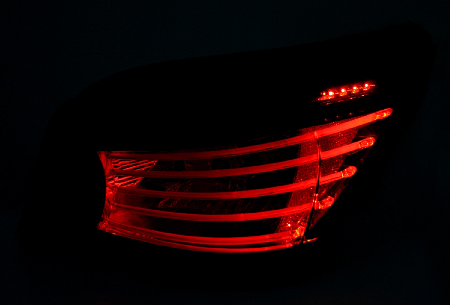 LED Rückleuchten Set für 5er BMW E60 in Rot-Smoke